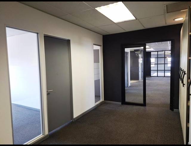 BUSINESS PROPERTY TO RENT IN ROUTE 21 BUSINESS PARK